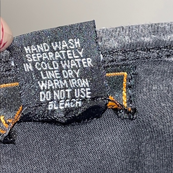 Multicolor Embroidered Long Sleeve Top - Picture 9 of 9